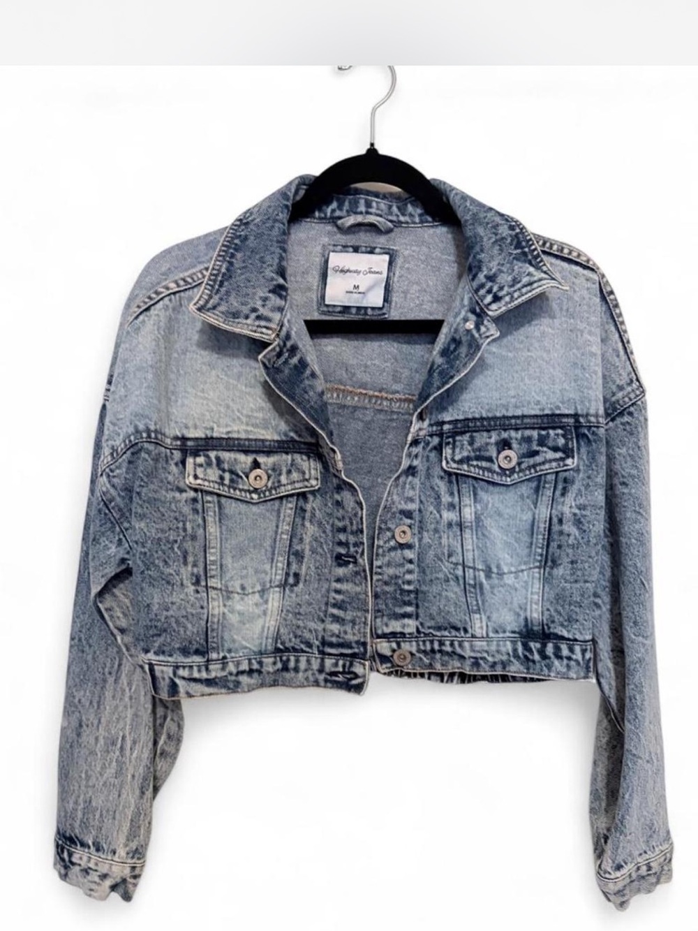 Cropped Light Wash Denim Jacket - Light Blue